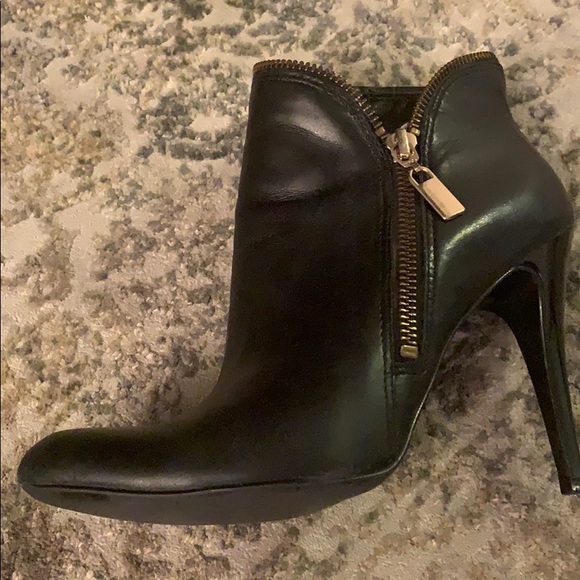 Booties - Picture 4 of 4